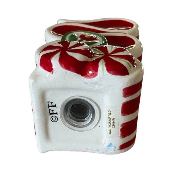 Christmas Ribon Candy Salt Shaker by Fitz and Floyd - Picture 4 of 4